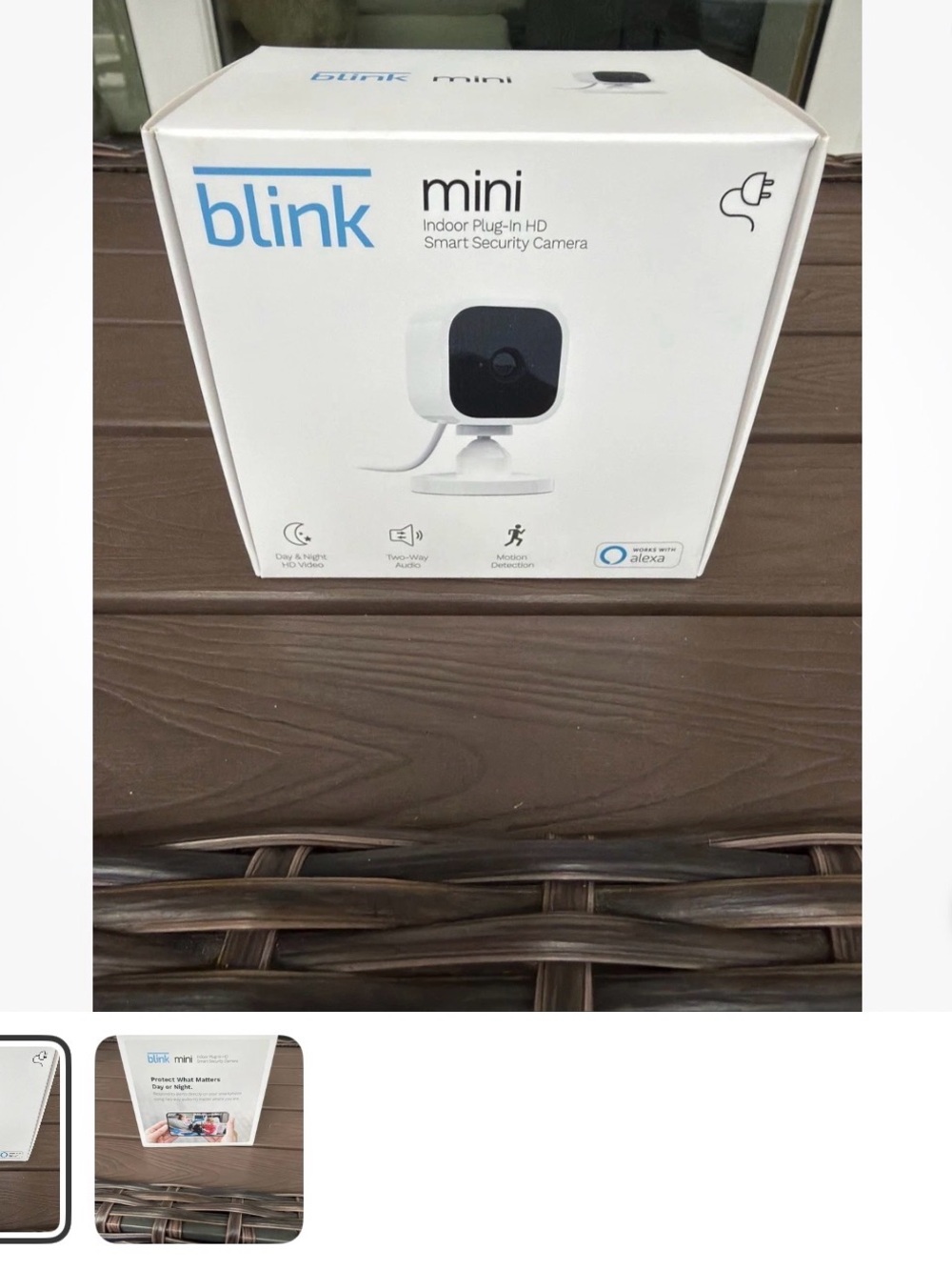 Blink Mini Indoor Plug-In HD Smart Security Camera - White